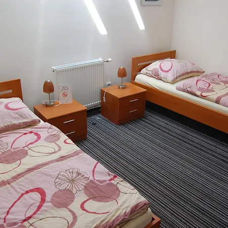 בית הארחה Jarka